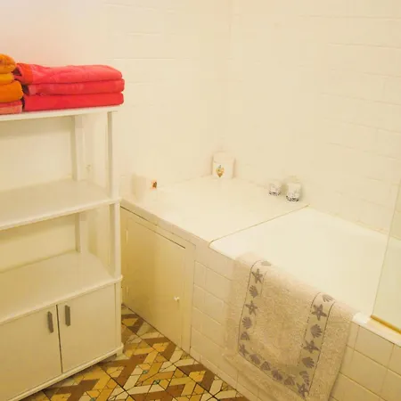 Mer A 3Mn, Fibre, Vraie Maison 6Pers Max, 70M2 Independant , Naufrages, Mimosas ! Gasthof Ronce-les-Bains